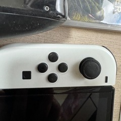 ニンテンドーSwitch 有機EL 即決できる方、すぐ取りに来れる方