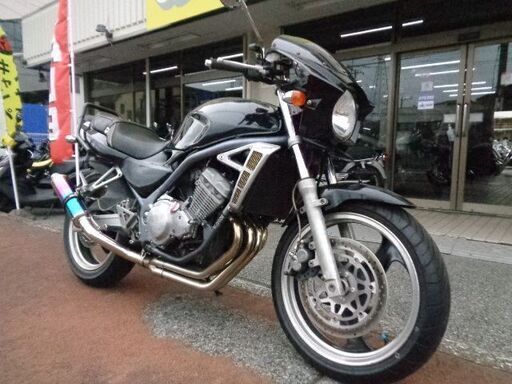 NO.5128　バリオス（ＢＡＬＩＵＳ）水冷４サイクル４気筒　ＥＴＣ付き　カスタムマフラー　タンデムバー　ビキニカウル　ブラック