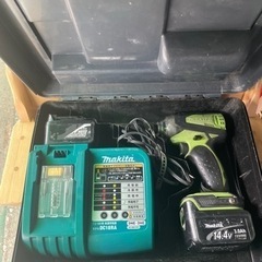 マキタ　インパクトドライバー　緑