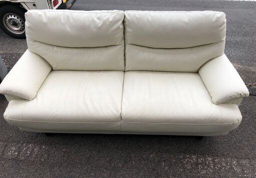 ニトリ　3人用ソファ　美品です！　w1700　白色　ホワイト