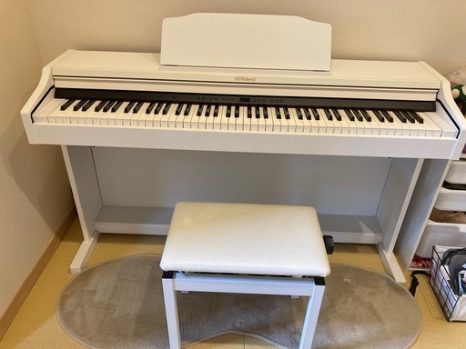 Roland電子ピアノRP501R - WHS (ホワイト)\n