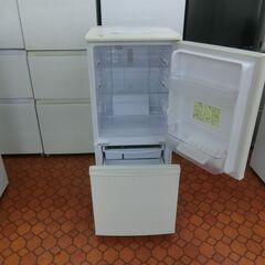 ID 529298　冷蔵庫２ド　137L    シャープ　２０１８年　SJ-D14D