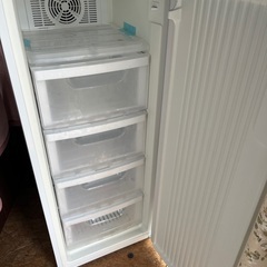 ハイアール　冷凍庫　JF-NUF132G 2016