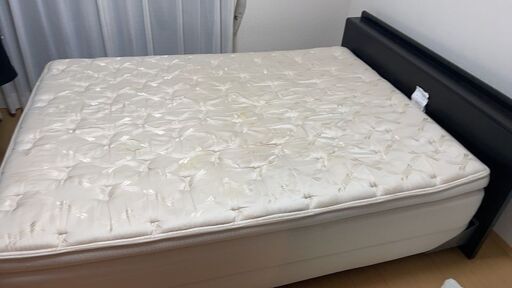 大塚家具【 キングスダウン（KINGSDOWN）クラウンエンパイア ダブルベッド 】ワイドダブル　◆ペットもタバコも無くていねいな使われ方♦運搬サービス有り