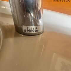 ｟１０｠壁掛け洗面器　　