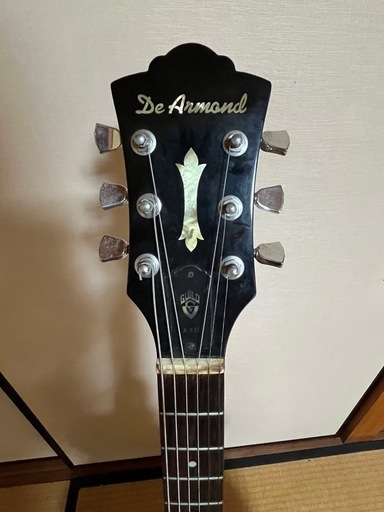 弦楽器、ギター De Armand by Guild\n