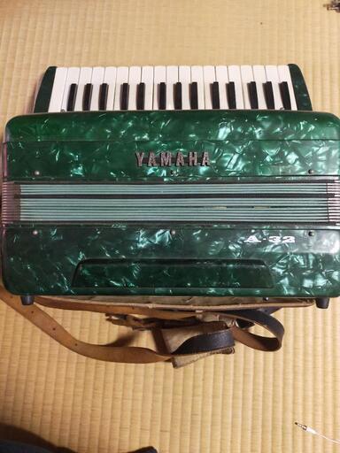 YAMAHA アコーディオン　A-32