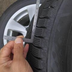 （取引中）スタッドレスタイヤ