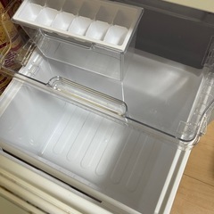 SHARP 2ドア冷蔵庫SJ-18E8-KW