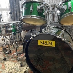 ドラムシンバルフルセット➕更にシンバル付けます