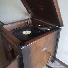 値下しました　蓄音機