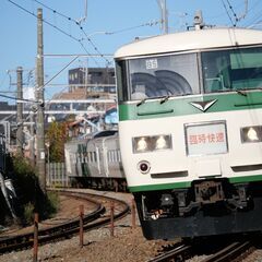 【LUMIXユーザー必見！】LEICA DG VARIO-ELMARIT 35-100mm / F2.8 / POWER O.I.S.