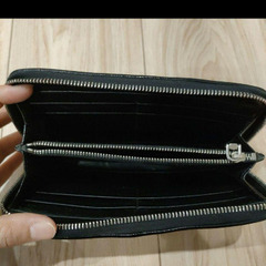 PRADA スタッズ　ビジュー　長財布