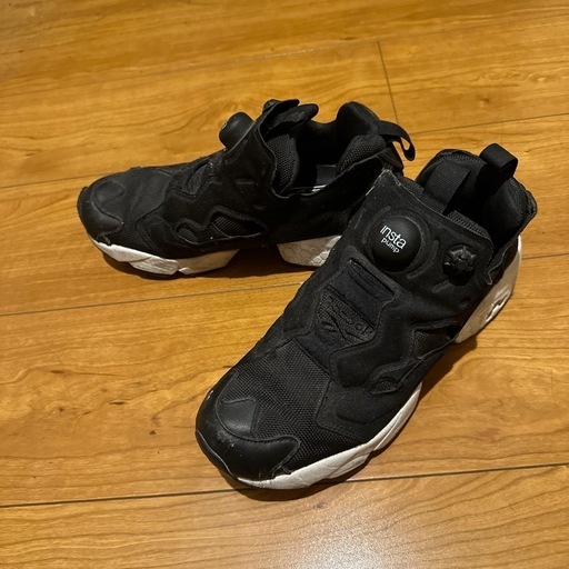 Reebok インスタポンプフューリー