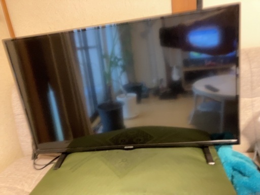 2021年　32型テレビ