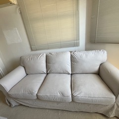 Ikea 3人掛けソファ EKTORP