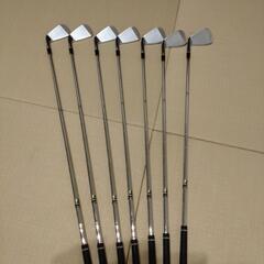 ゴルフクラブ アイアン 7本セット 4～9、P タイトリスト AP2 712 FORGED ダイナミックゴールド S200 右利き用 Titleist