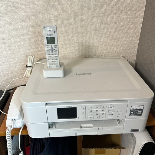 多機能型電話機\n