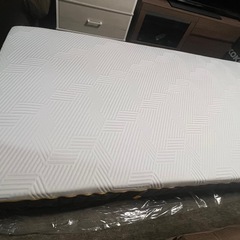 未使用品  エマスリープ最高級モデル エマラグジュアリー マットレス シングル  和光市