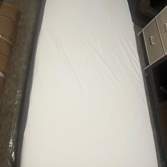 未使用品  エマスリープ最高級モデル エマラグジュアリー マットレス シングル  和光市