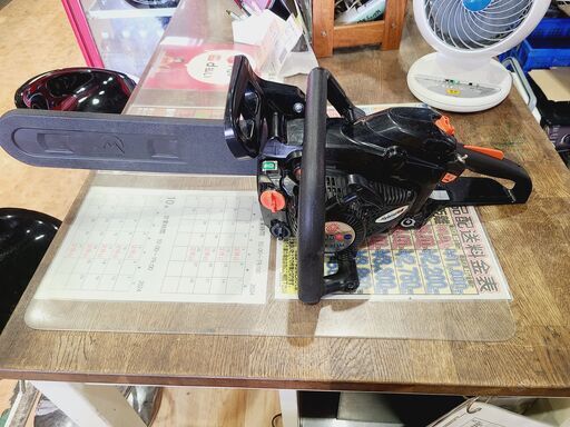 丸山製作所チェンソー CST311M