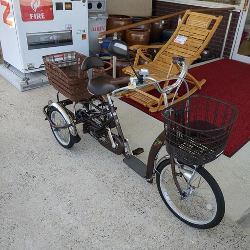 ３輪自転車☆Cogelu lively・20インチ、３段変速、茶色、美品【浜村鹿野温泉ICから3分 買取本舗 宮本リサイクル 営業時間9～19時 定休日水曜のみ←連絡できませんm(_ _)m】