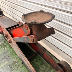 メーカー不明ガレージジャッキ1.5t