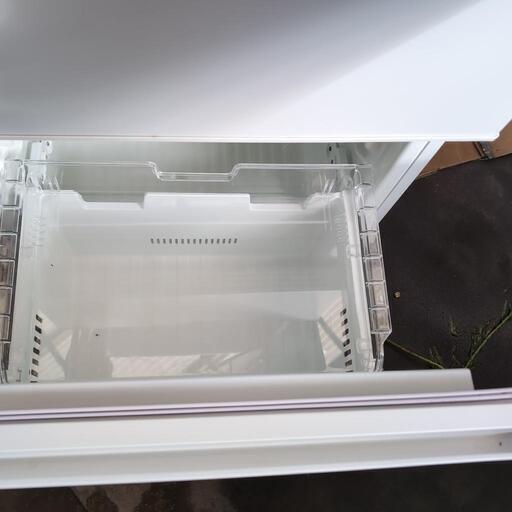 いちごチョコ　東芝 3ドア 冷凍冷蔵庫 GR-U33SC 2023年 GR-U33SC | 冷蔵庫 | 東芝ライフスタイル株式会社 | 冷蔵庫 | 東芝