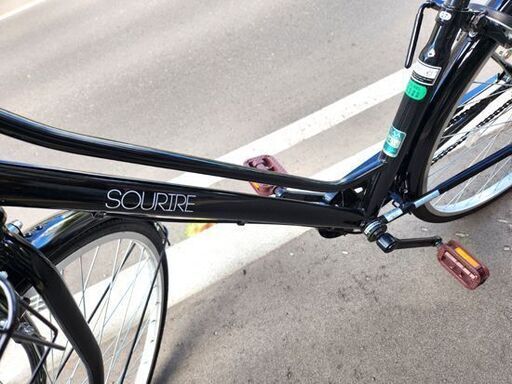 27インチ パンクしにくい自転車 SOURIRE 黒 変速なし ライト付き  