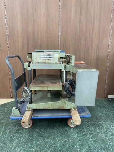 店頭引き取り限定】ジャンク日立自動かんな盤 (ビッグバン札幌白石店  