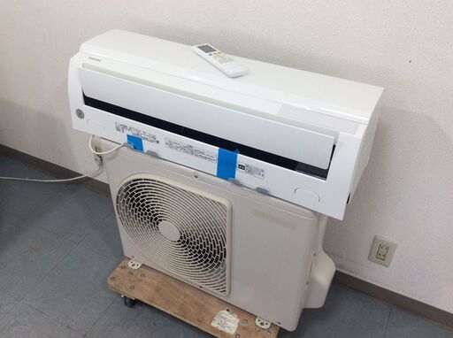 （9/11受渡済）YJT9406【TOSHIBA/東芝 6畳用エアコン】美品 2021年製 大清快 RAS-H221M-W 家電 冷暖房 エアコン 壁掛型 100V