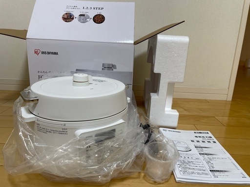 【値下げ】新品未使用 電気圧力鍋3L アイリスオーヤマ