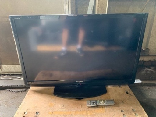 シャープ 液晶カラーテレビ　LC-40V7