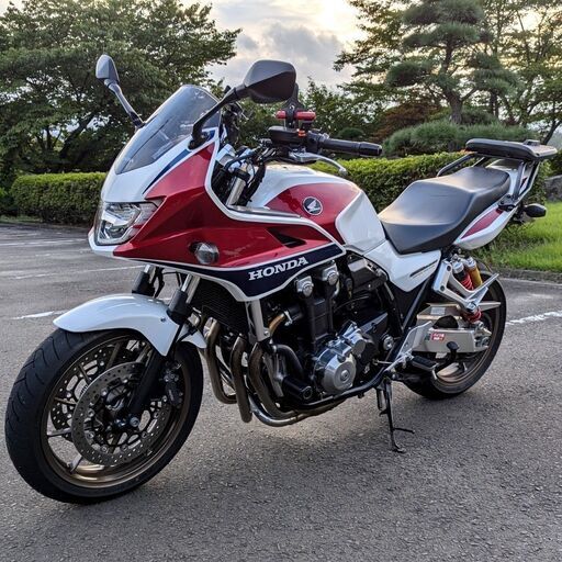 HONDA CB1300SB バイク 車体 2016年式 SC54 ホンダ スーパーボルドール 低走行 車検有 美車 ETC2.0付 HONDA CB1300SB バイク 車体 2016年式 SC54 ホンダ スーパーボルドール