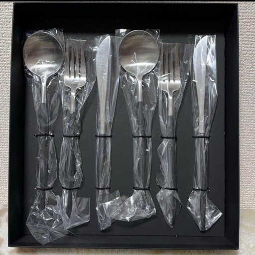【新品未使用】Cutipol GOAディナー6点セット　ギフトボックス入