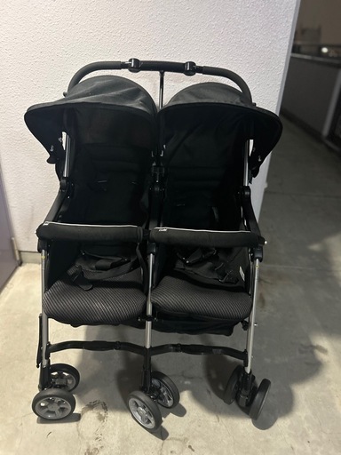 コンビ　2人乗りベビーカーツインスピーン