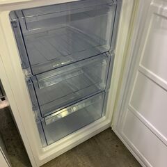 BIG2ドア冷蔵庫 マクスゼン 2023年 230L JR230HM01WH 中古商品