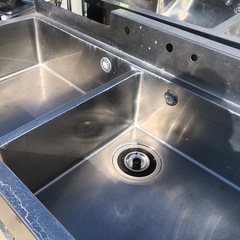 ステンレス製 2槽シンク バックガードあり 150cm×77cm×高さ80cm