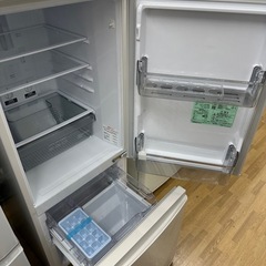 【ドリーム川西店御来店限定】三菱　冷蔵庫　MR-P15H-W／クリーニング済み 【2002211255601681】