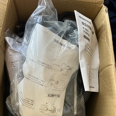 日立小形集じん機-メレダイヤ デザインネックレス K18 【中古】