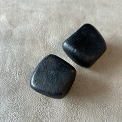 弥生時代 異型環状勾玉 さる玉 鞍型 出土品　骨董品　黒石　アンティーク美術品