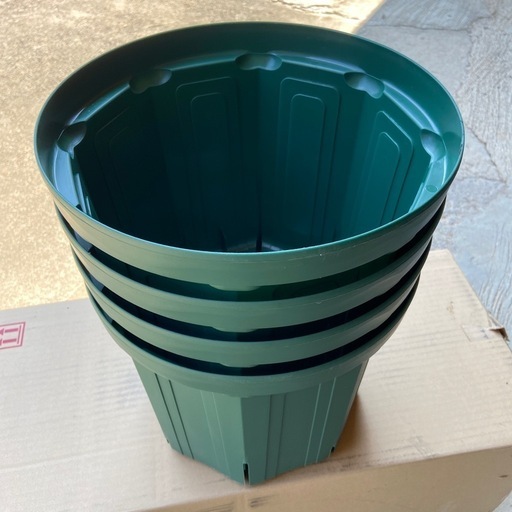 10号スリット鉢　モスグリーン　CSM-300 新品　未使用　未開封