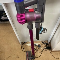 スティッククリーナー Dyson V6 Cord-Free…