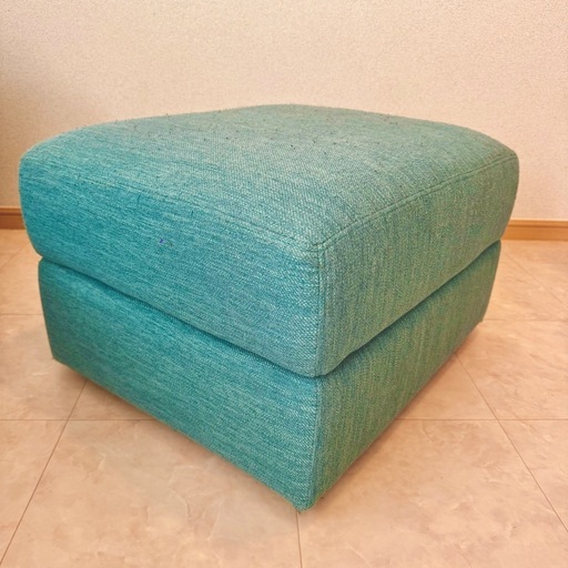 残り10日！ニトリ3人掛けソファ&別売りスツールセット(ターコイズ