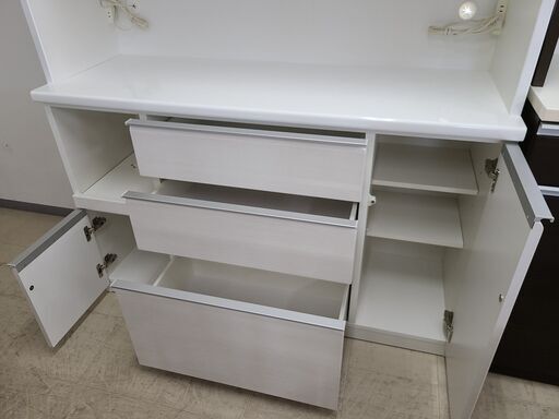 J7495　松田家具　キッチンボード　食器棚　　ホワイト　クリーニング済　【リユースのサカイ柏店】