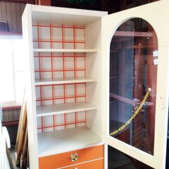 昭和レトロ レトロ食器棚 食器棚 カップボード レトロポップ アーチ窓