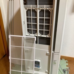 コロナ、窓用エアコン、1.6kw、2020年製、窓枠付き、美品、手渡し希望、