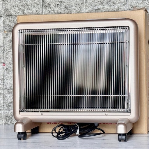 新品❗️サンルミエ 遠赤外線暖房機 800SD