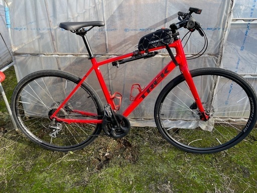 トレック TREK FX2 Disc 2020‐2021モデル レディオアクティブレッド\n