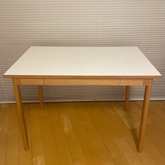 IDEE】 STILT TABLE 1000 White